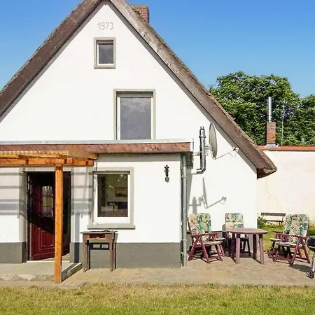 Сasa de vacaciones Stunning In Luckow With Kitchen *
